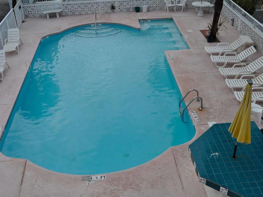 The Diplomat Family Motel Myrtle Beach Exteriör bild